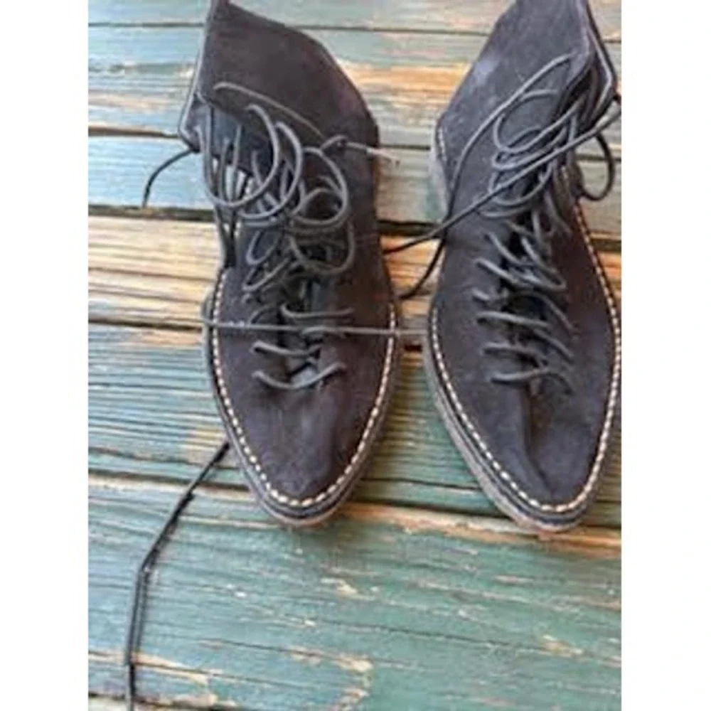 Free People Black Suede Pointed Toe Lace Up Ankle Boots Booties 37